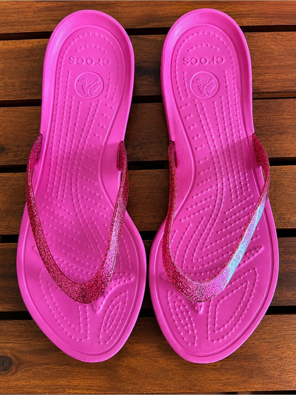 Women’s Crocs Iconic Comfort Isabella pink  flip flops size 7